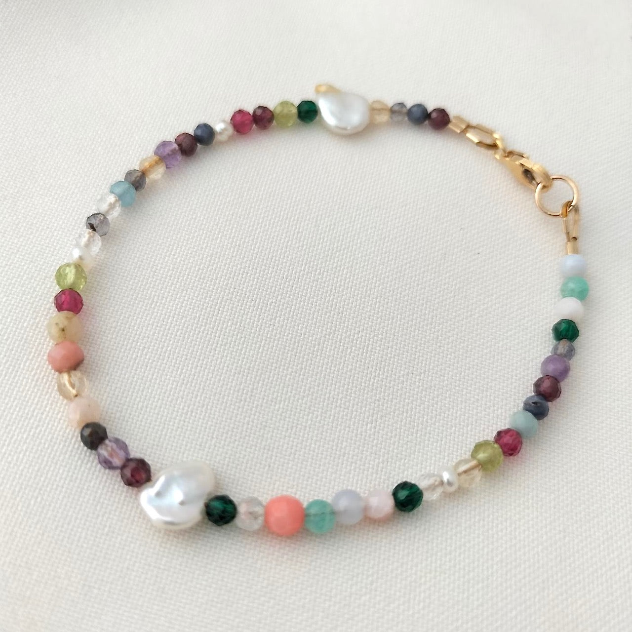 Gemstone beaded bracelet