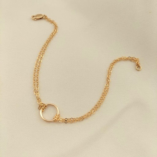 Gold Hammered Circle bracelet