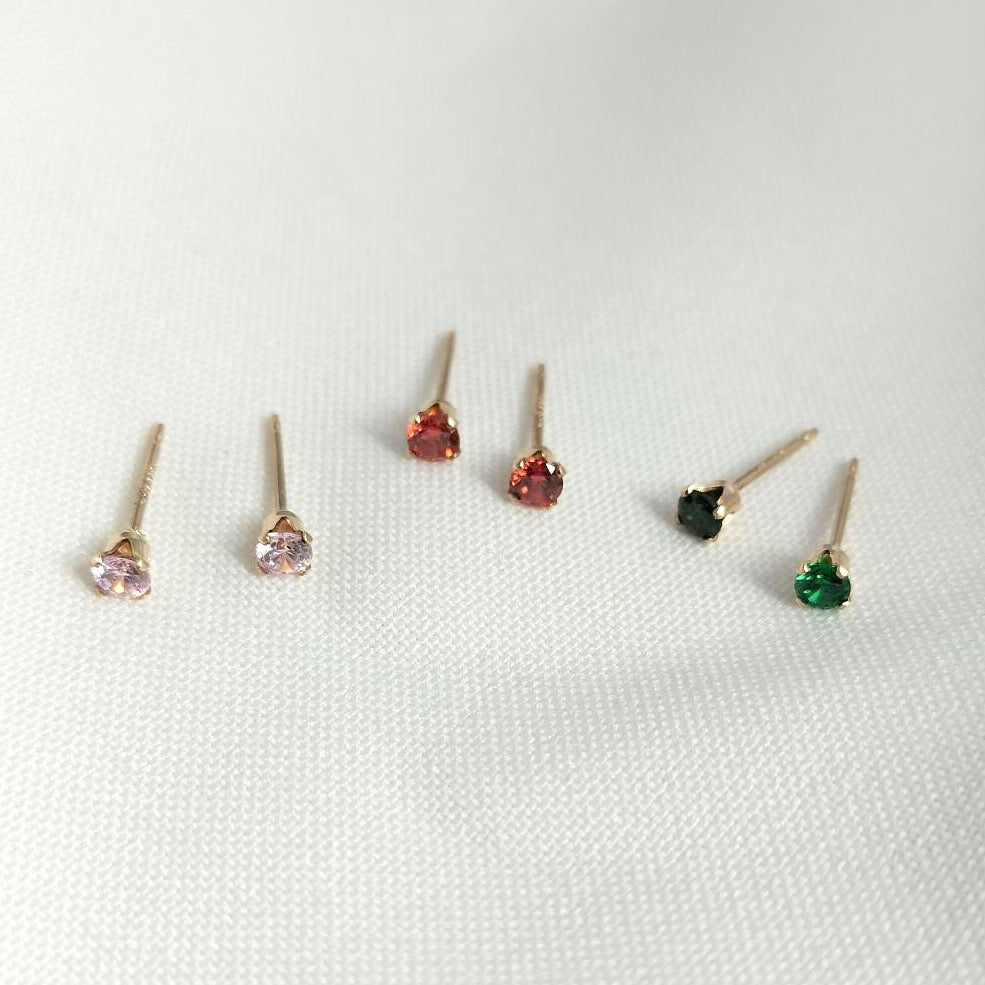 Pink Solitaire Stud earrings
