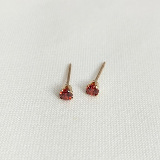 Red Solitaire Stud earrings